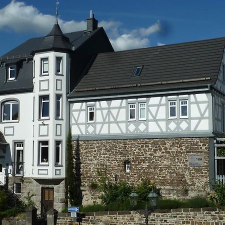 Apartments Im Chateau D'Esprit Höhr-Grenzhausen Zewnętrze zdjęcie