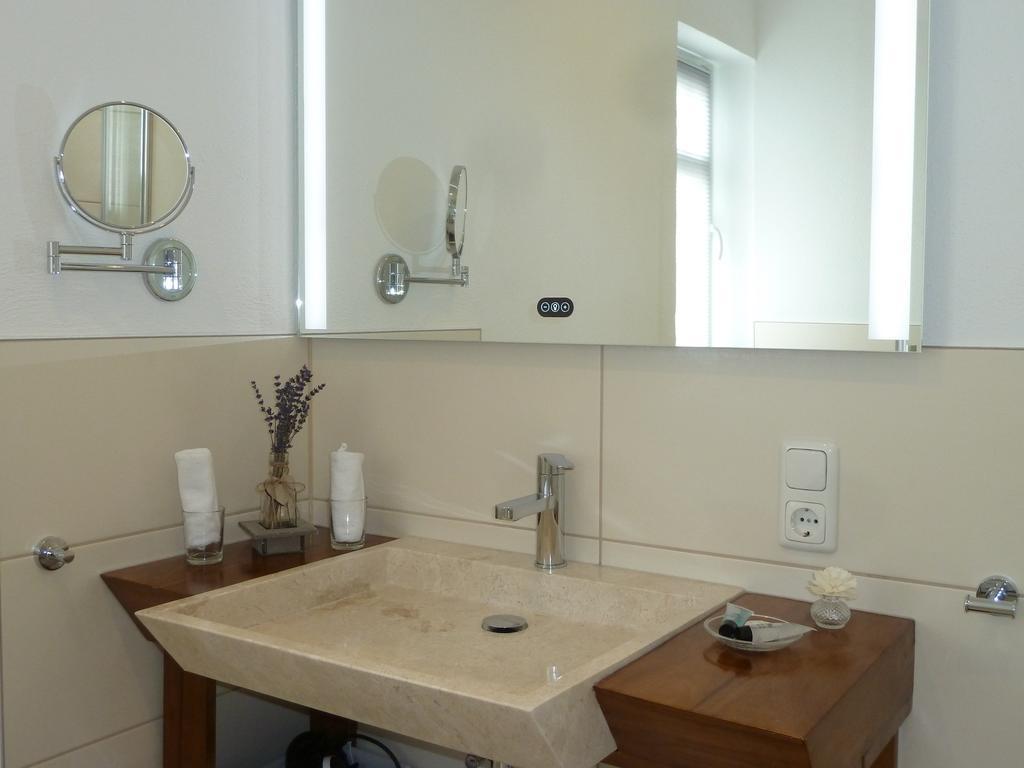 Apartments Im Chateau D'Esprit Höhr-Grenzhausen Pokój zdjęcie